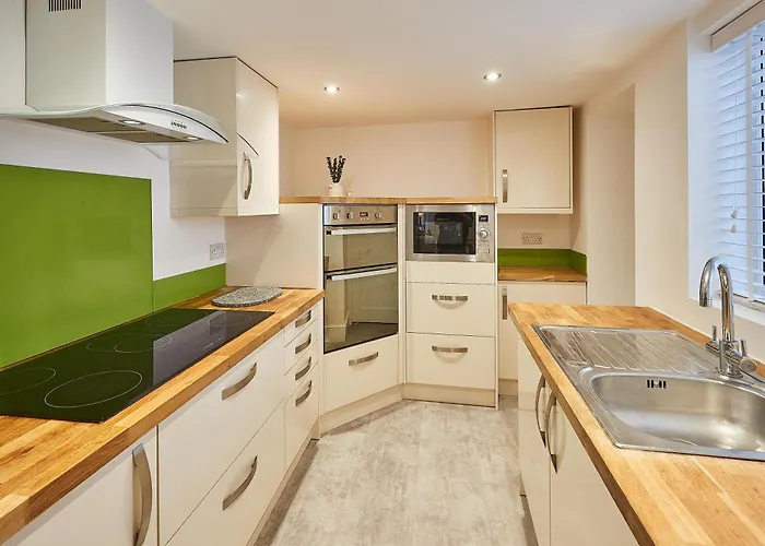 Sundowner Scarborough